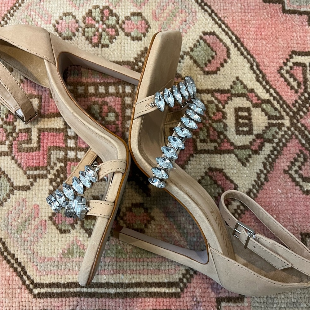 NWT Schutz Linsey Nubuck Jeweled Heel Sandals 7.5